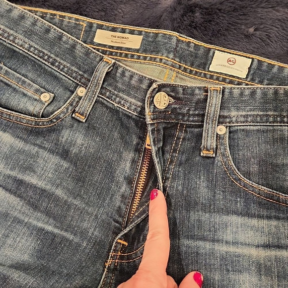 Dark wash "the nomad" modern straight AG jeans size 31R! - Picture 11 of 11